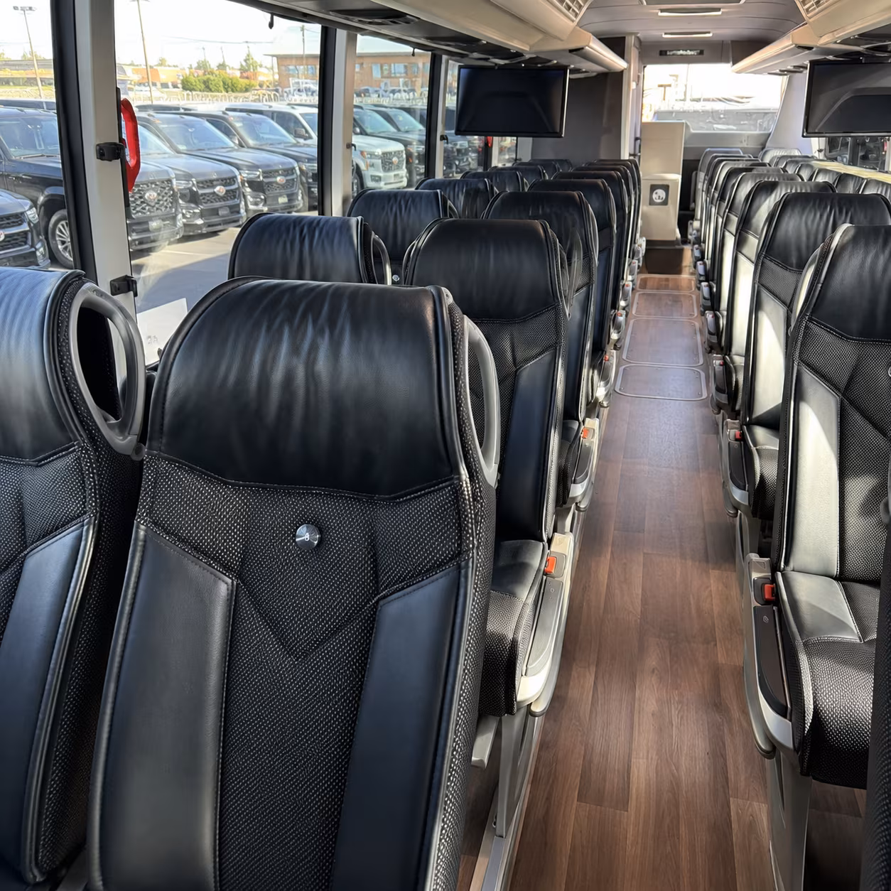 airport transfers between euclid and cleveland hopkins international airport