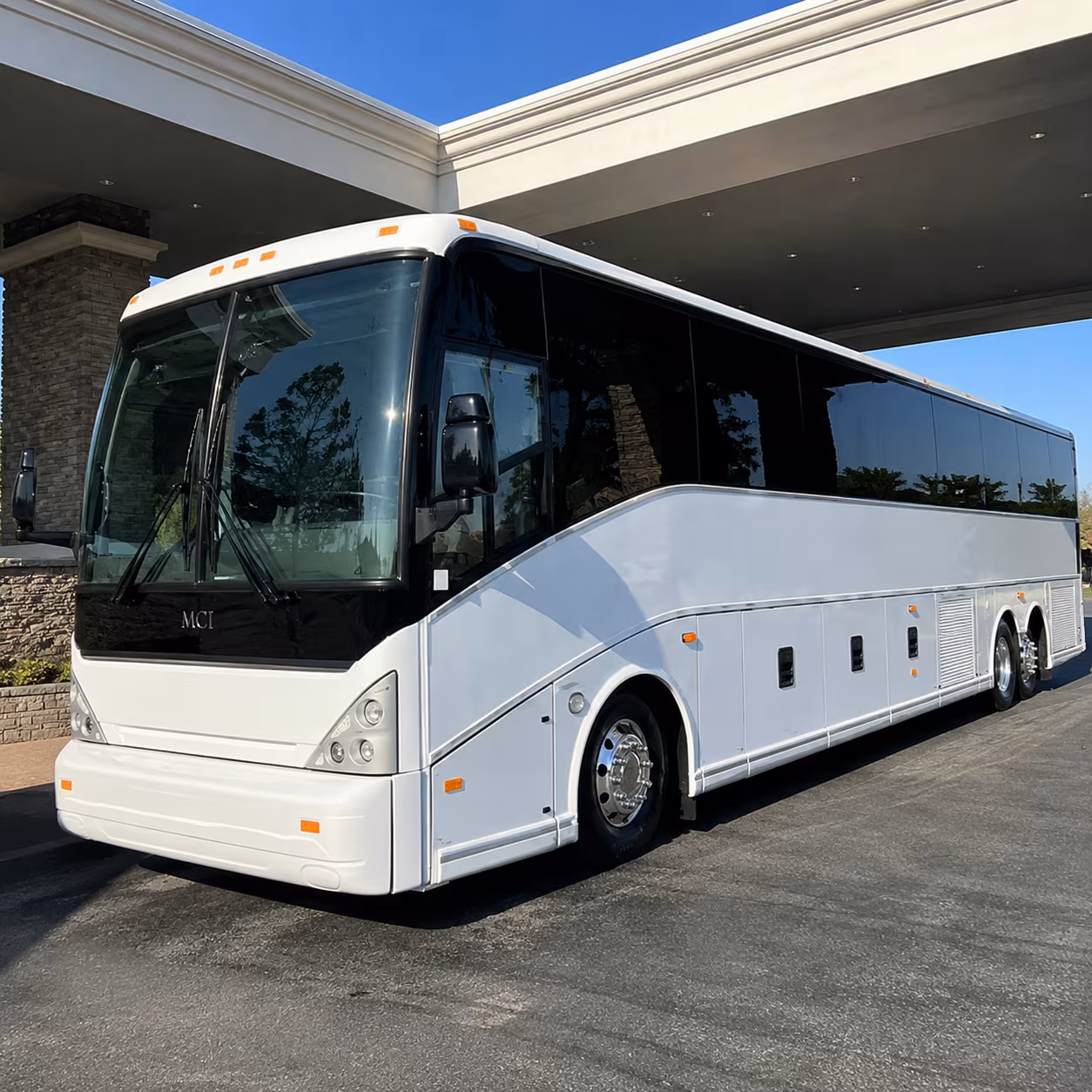charter bus rentals to cleveland browns games at huntington bank field