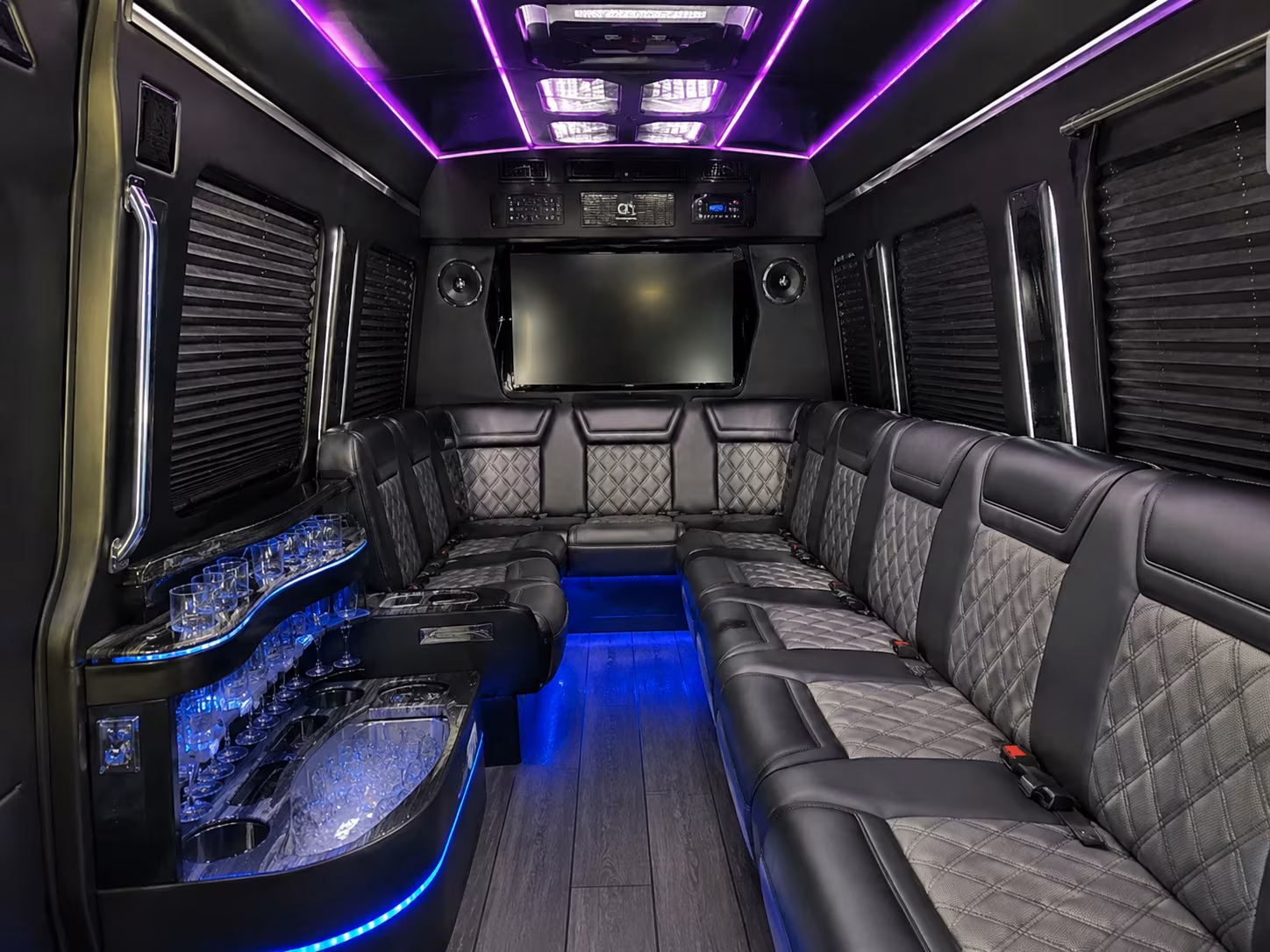 check out center stage at mgm northfield park with a group bus