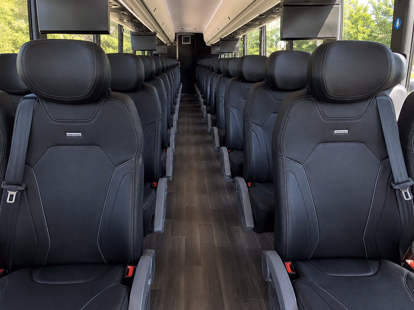cleveland charter bus