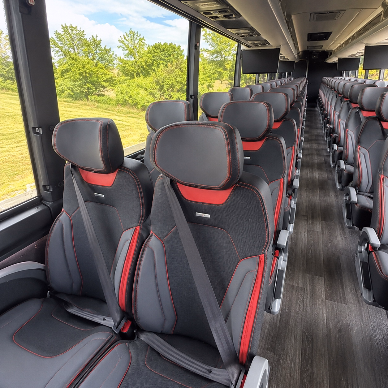 cleveland heights charter bus