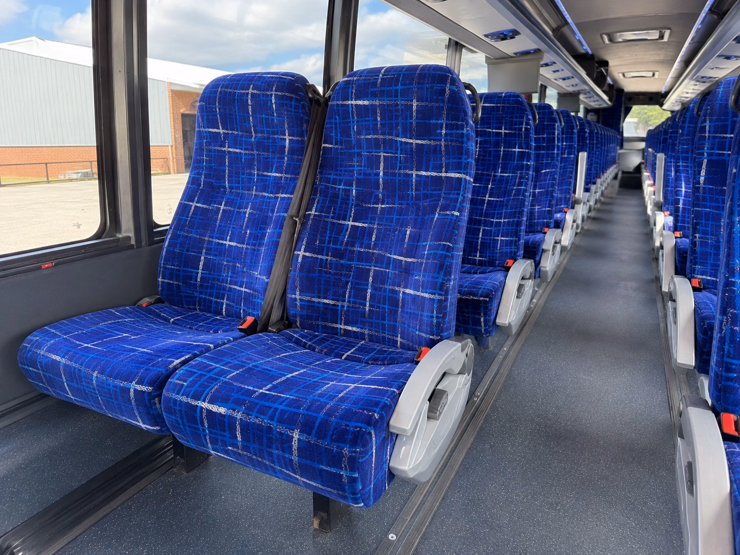 cleveland heights winery shuttle bus rentals