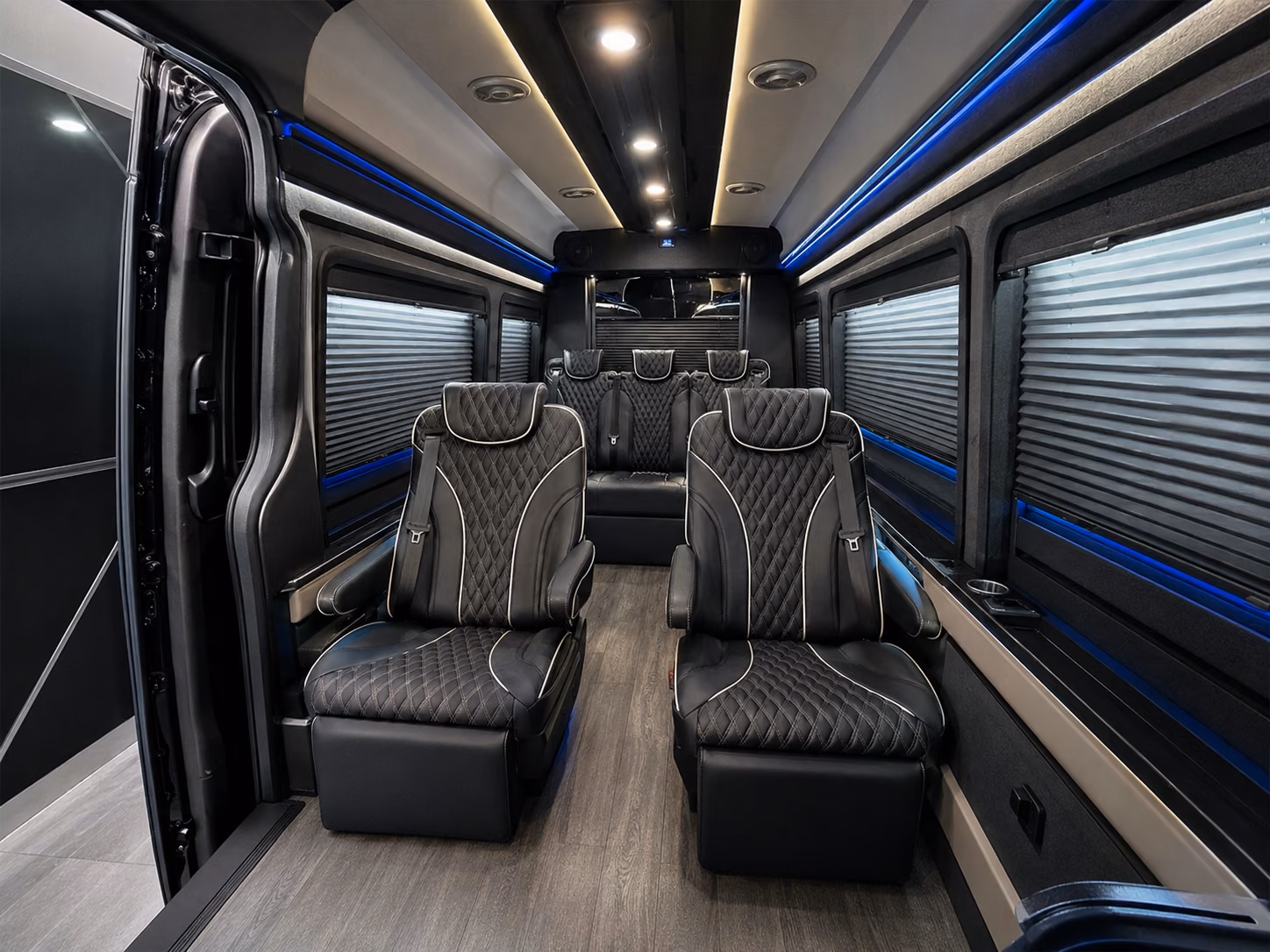 easy airport pickup and drop off at cleveland hopkins