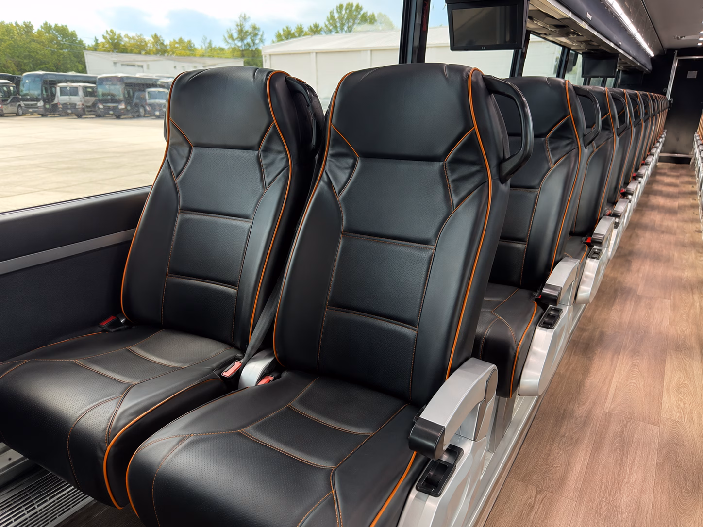let euclidcharterbuscompany com handle the logistics of finding your euclid employee shuttle