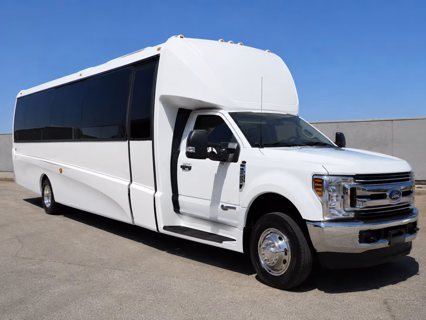 lorain find the right ride with prom bus rentals in lorain