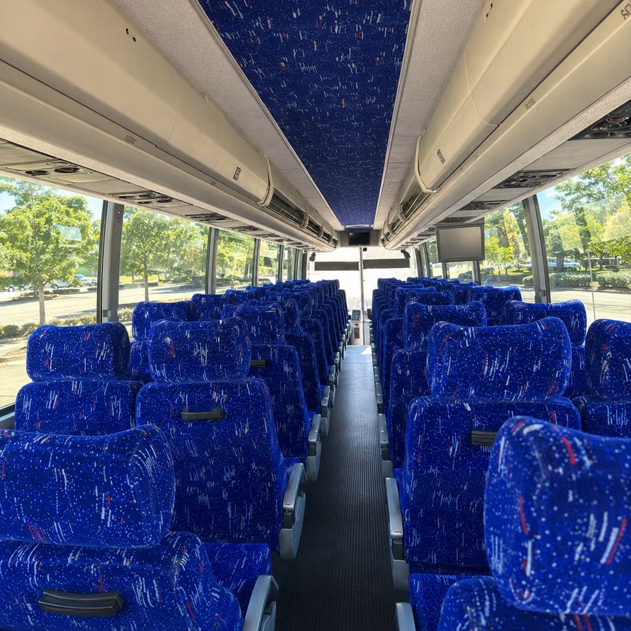 lorain rent a long distance charter bus in lorain