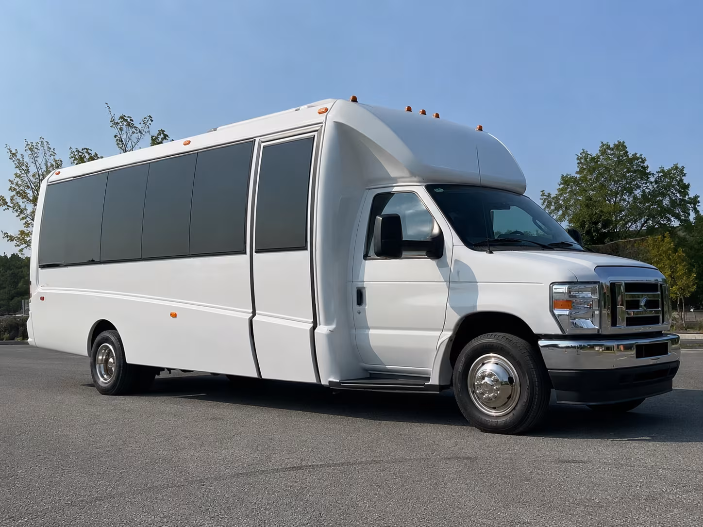 mentor bus rentals