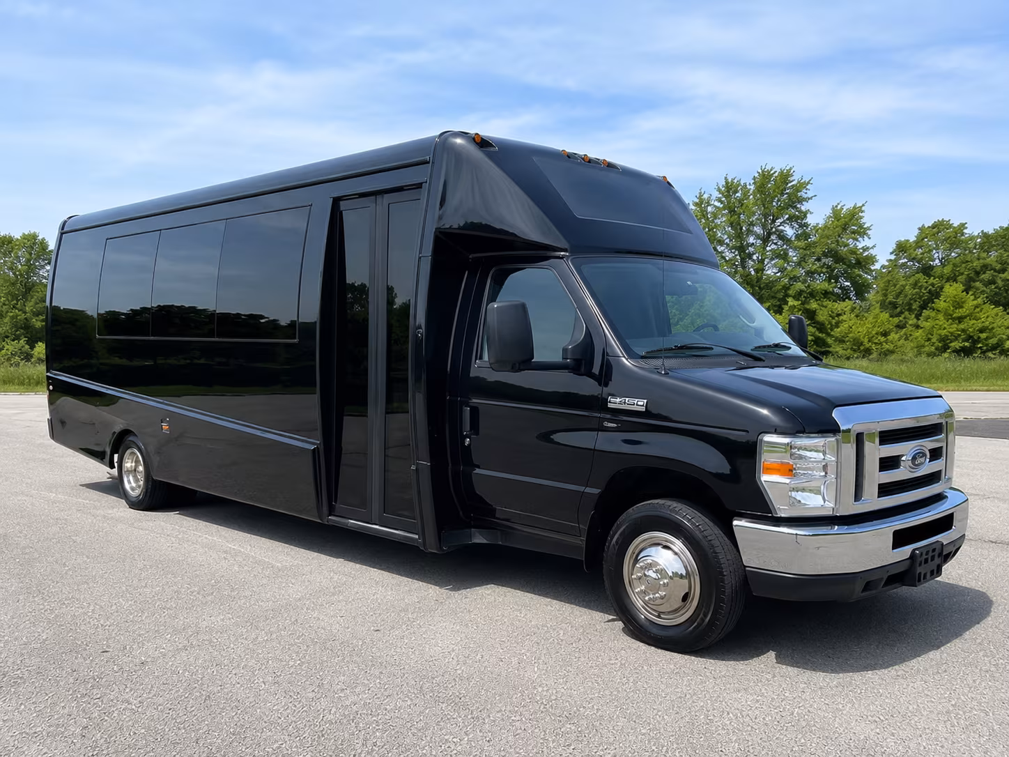 mentor charter buses for mentor players coaches staff and fans
