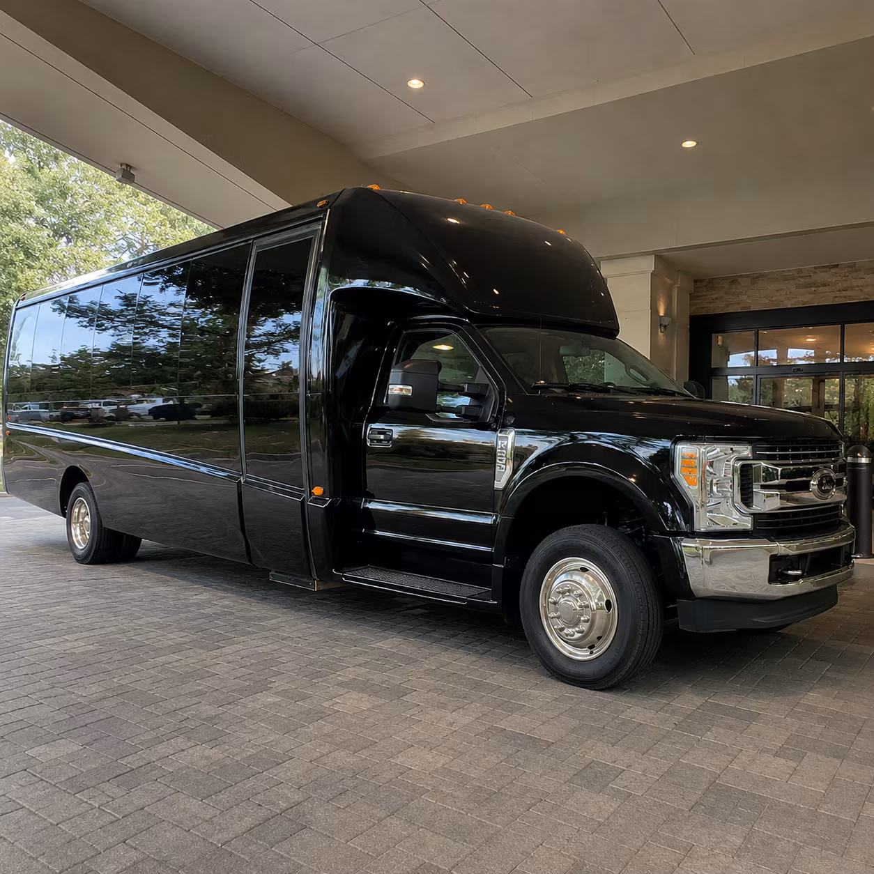 strongsville keep your wedding party and guests together with a strongsville charter bus