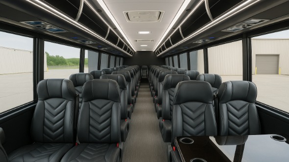 euclid 15 passenger minibus rental