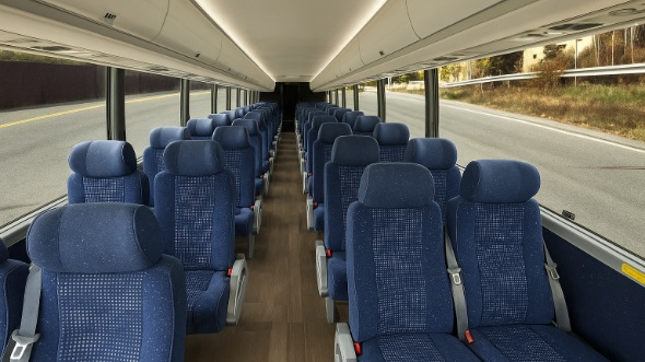 euclid 30 passenger minibus rental